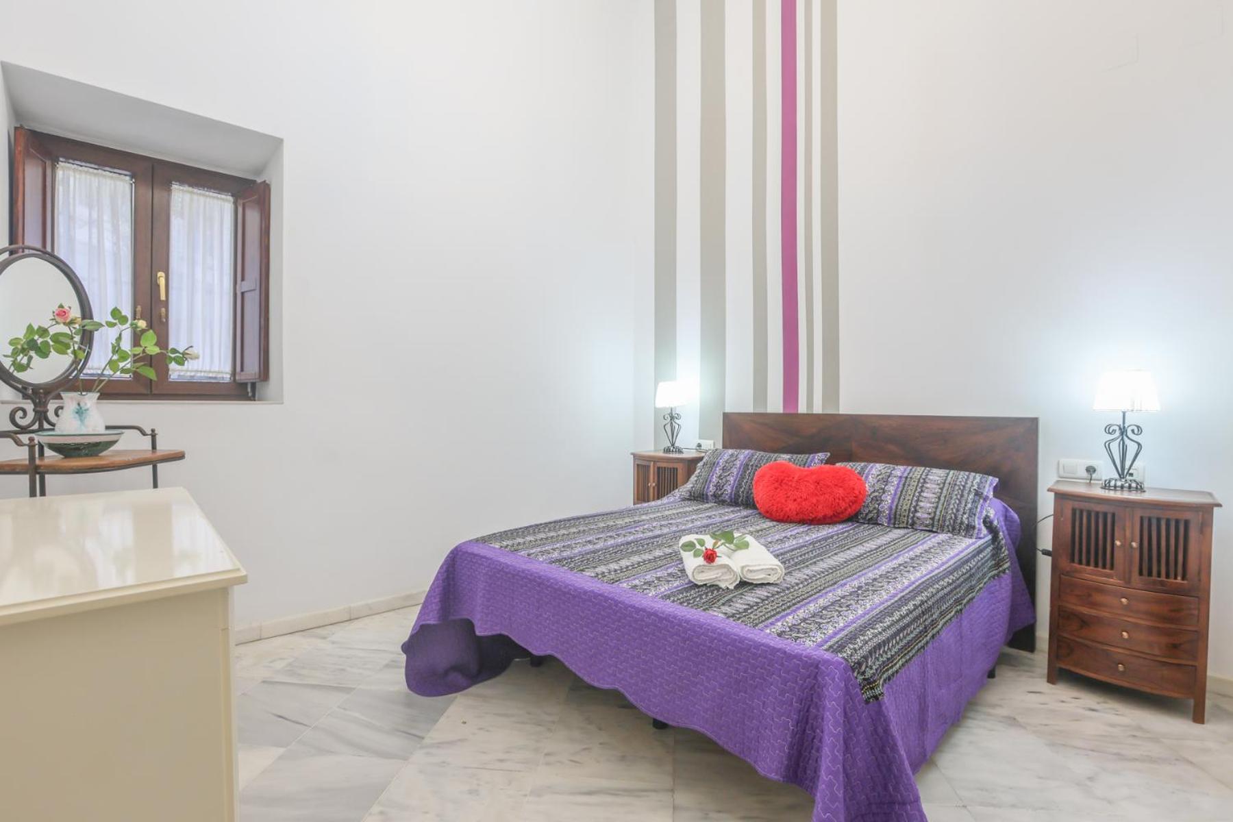 Galindo Center Premium Suites, Free Parking Siviglia Esterno foto