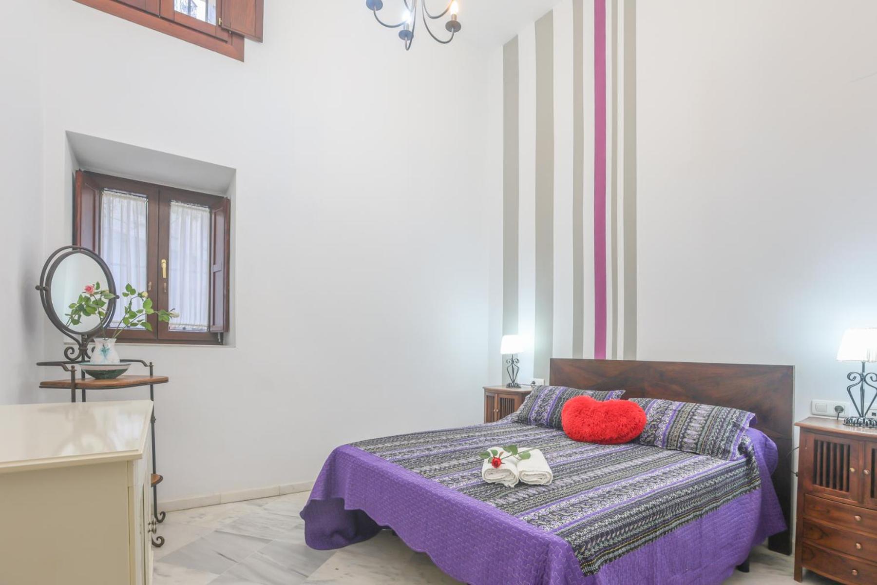 Galindo Center Premium Suites, Free Parking Siviglia Esterno foto