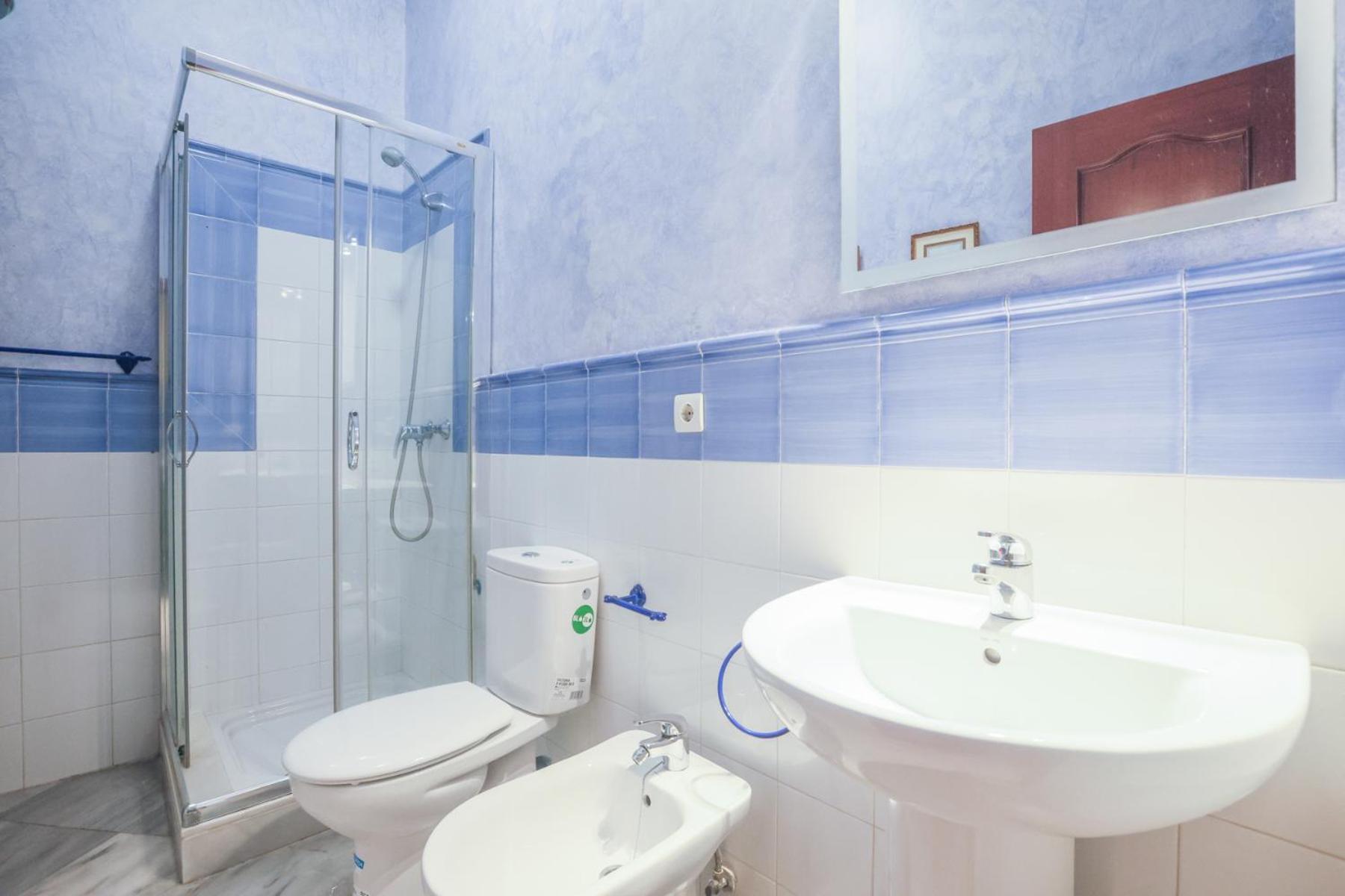 Galindo Center Premium Suites, Free Parking Siviglia Esterno foto